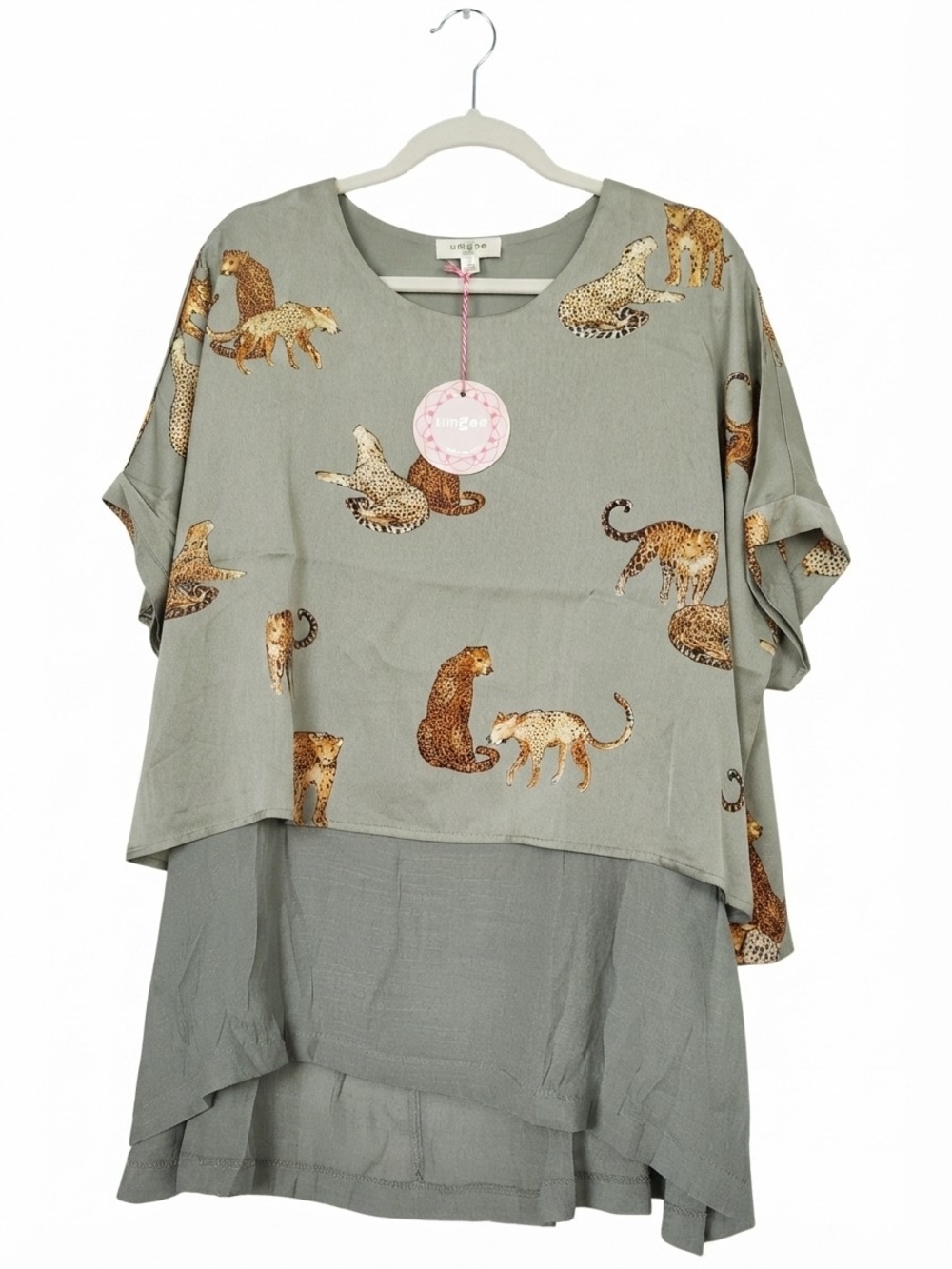 079 - Umgee Animal Print Pullover Tiered Tunic Sage Green Leopard Print NWT (S)